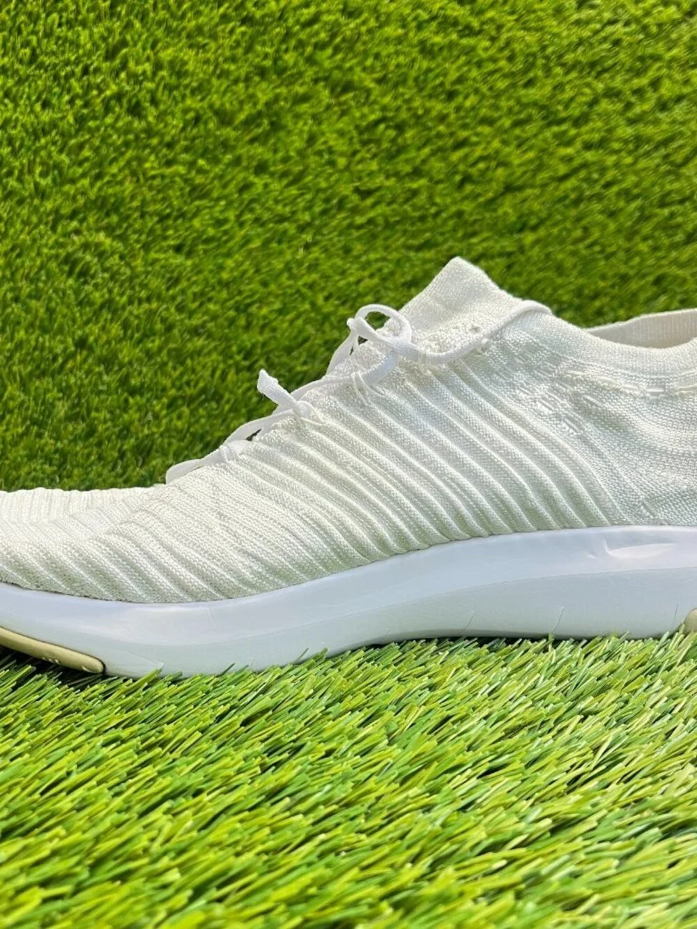 Nike please review